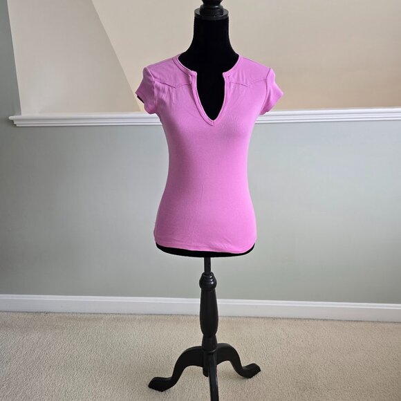Lucky Brand Lucky Tees Low-Cut VNeck Sexy Barbie PinkT Shirt Top Size Small USA - Picture 2 of 6